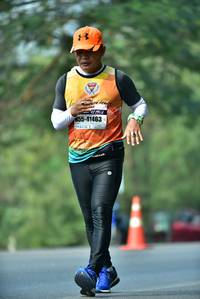 BIB: 21952, 41463
                            <button type="button" onclick="openModal(10124196)" class="btn btn-primary btn-sm float-right btn-popup" data-toggle="modal" data-target=".modal-high-quality">
                        <i class="fas fa-shopping-cart"></i> Add to Cart
                    </button>
                                            <button type="button" onclick="isThisMe(10124196, true)" class="btn btn-success btn-sm float-right btn-popup btn-isme hidden" data-toggle="tooltip" data-placement="bottom" title="นี่คือรูปของคุณใช่ไหม คลิกที่นี่เพื่อเอาเข้าอัลบั้ม">
                        <i class="fas fa-plus"></i> Add to album
                    </button>
                    <button type="button" onclick="isThisMe(10124196, false)" class="btn btn-warning btn-sm float-right btn-popup btn-isnotme hidden">
                        <i class="fas fa-ban"></i> Remove from album
                    </button>